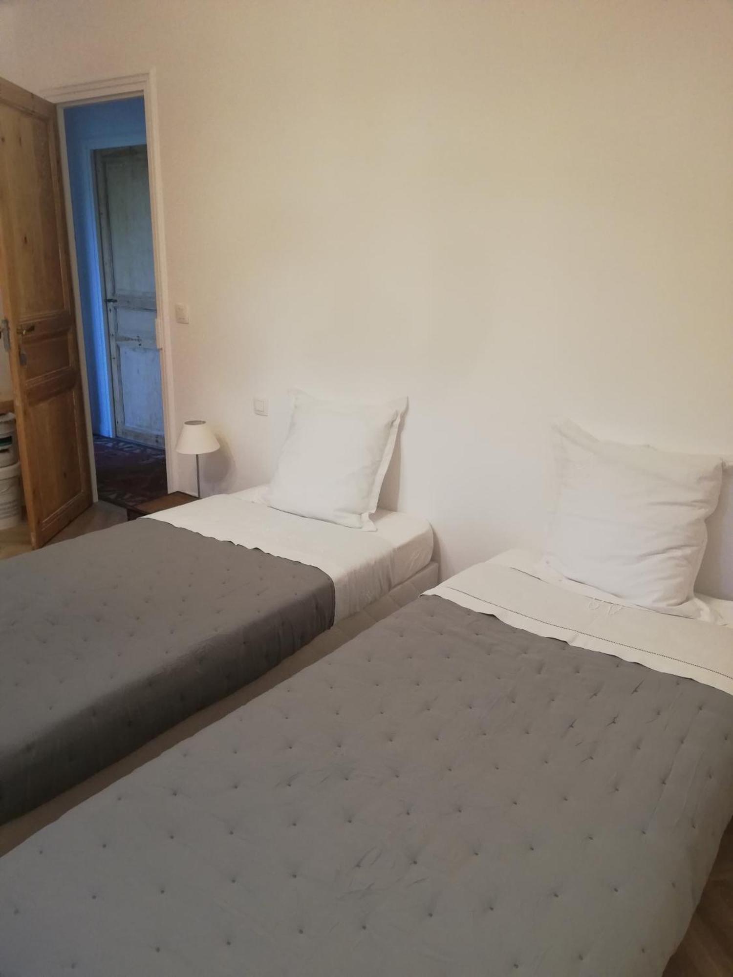 Les 3 Platanes Bed & Breakfast Conilhac-Corbieres Luaran gambar